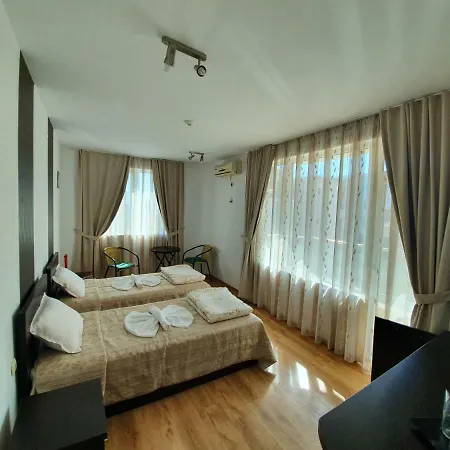 Santa Maria Szálloda Burgasz