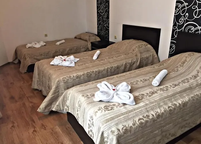 Santa Maria Хотел 2*