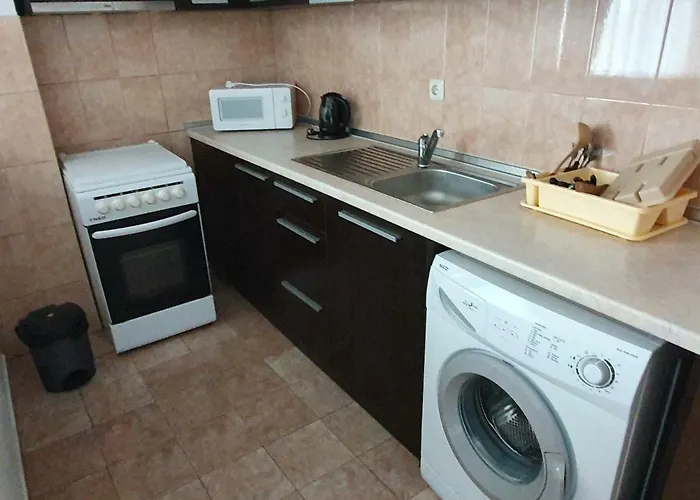 Хотел Santa Maria 2*