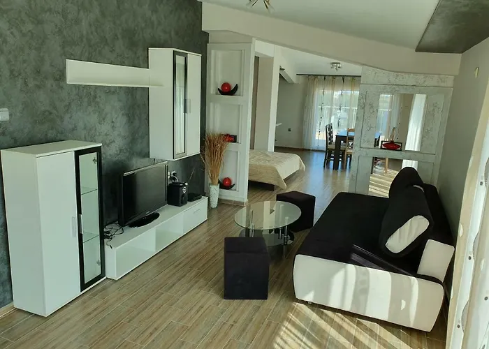Santa Maria Hotell 2*