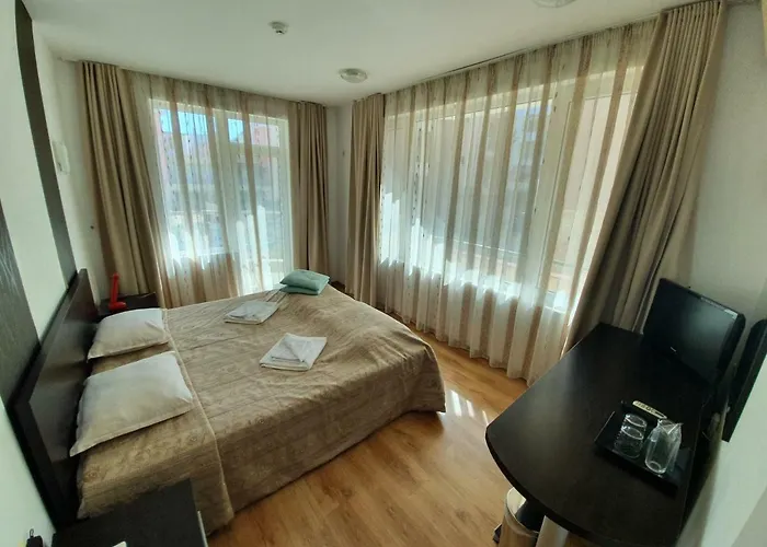 Santa Maria Хотел